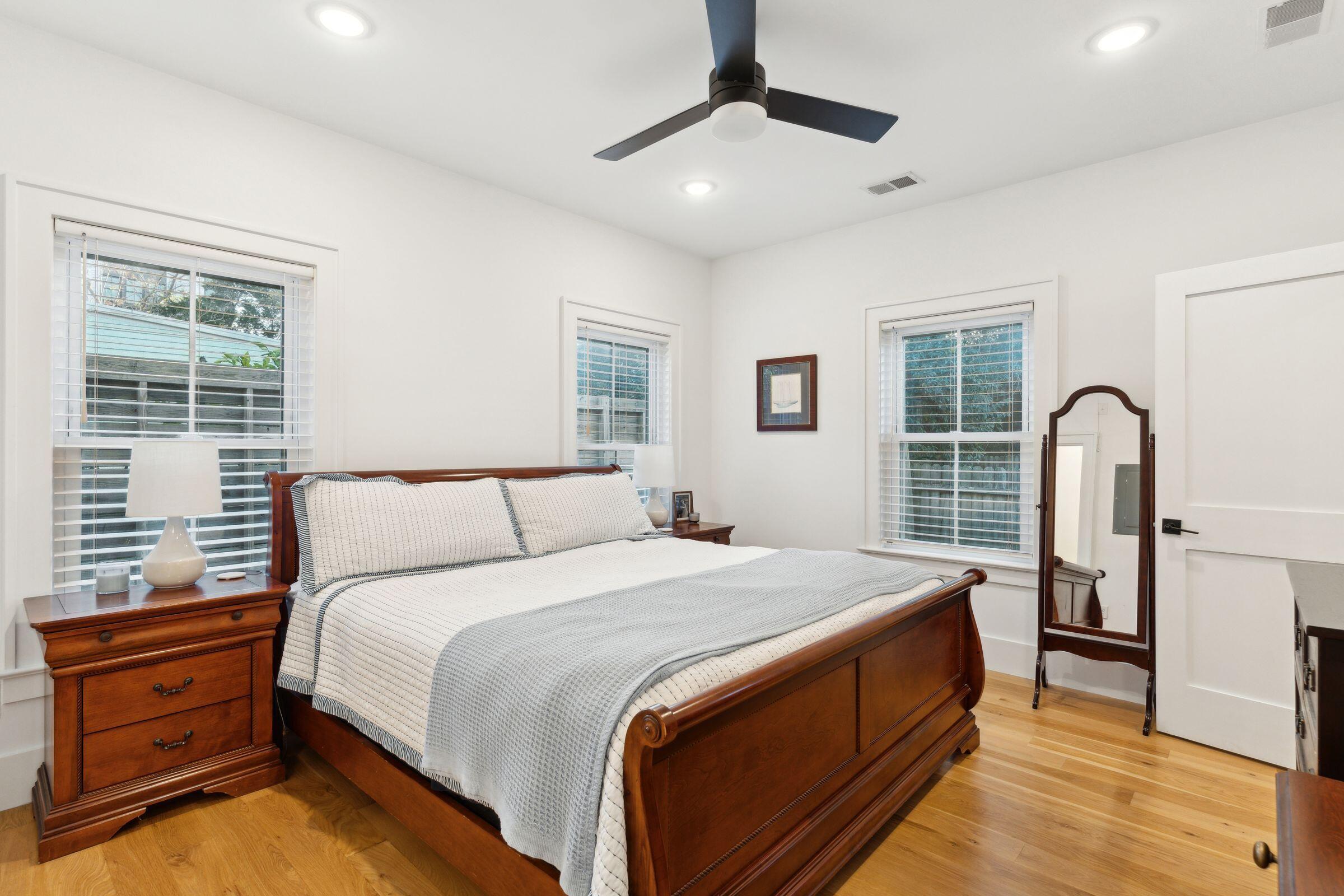 5 Addison Street Charleston, SC 29403 - Photo 33 of 38 5AddisonSt-KeenEyeMarketing-048