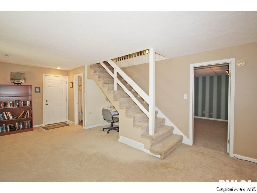 855 Independence Springfield, IL 62702 - Photo 21 of 36