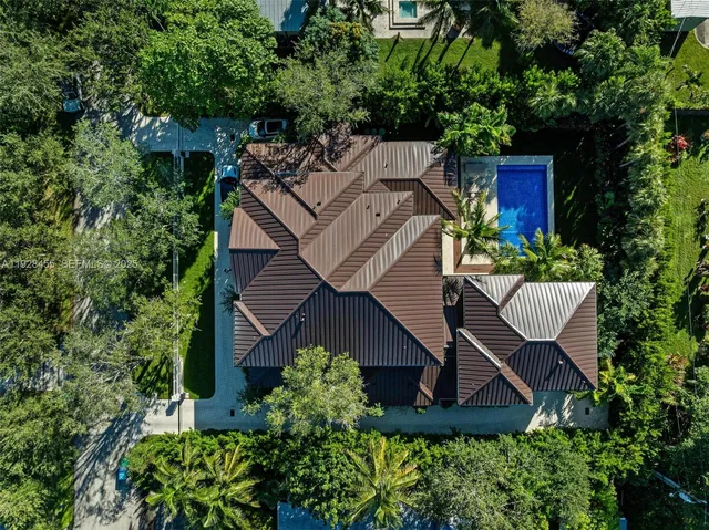 $6,900,000 | 7220 Southwest 125th Street, Pinecrest, FL 33156