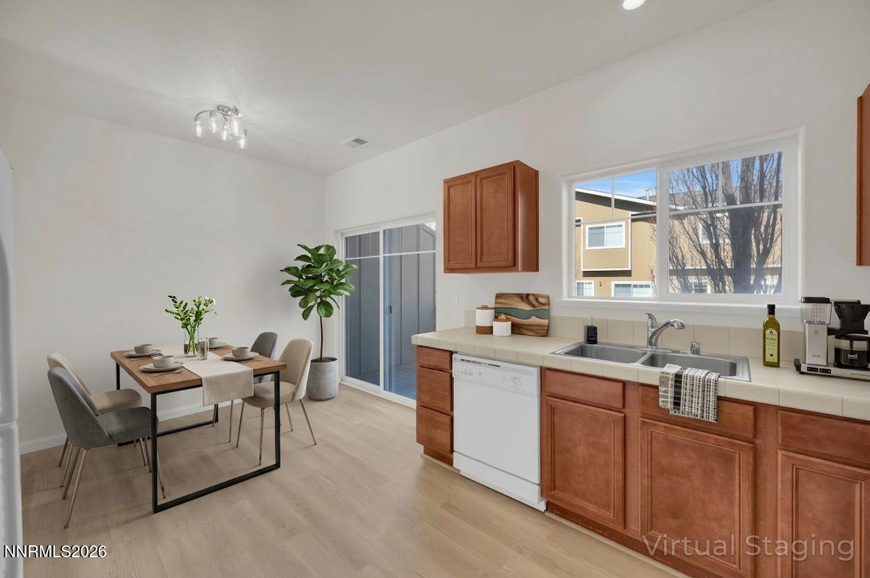 265 Dawson Jacob Lane Reno, NV 89503 - Photo 36 of 54 collov-ai_20260316152258_jd1z36