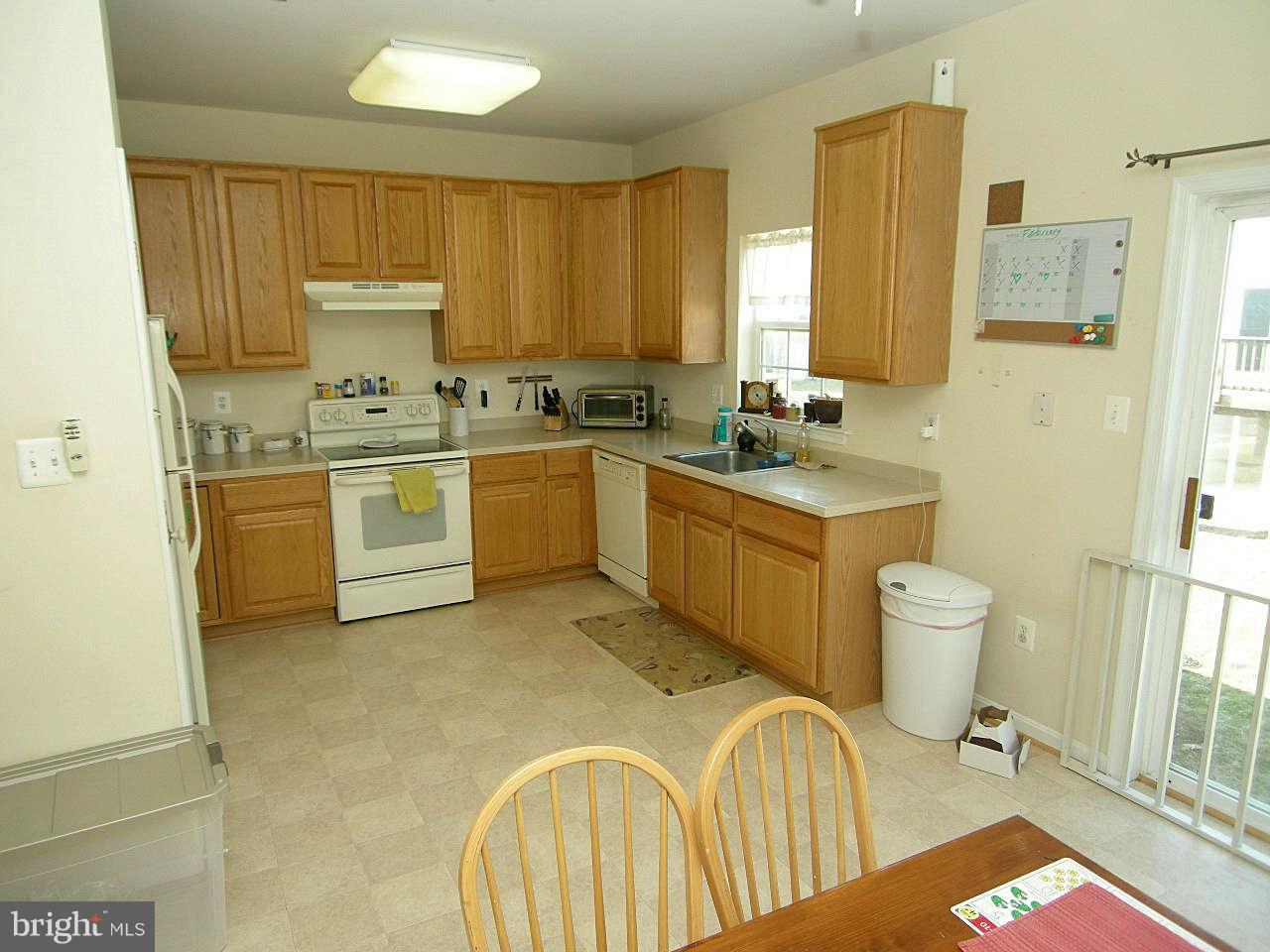 616 Glen Echo Road Frederick, MD 21703 - Photo 3 of 10 Kitchen