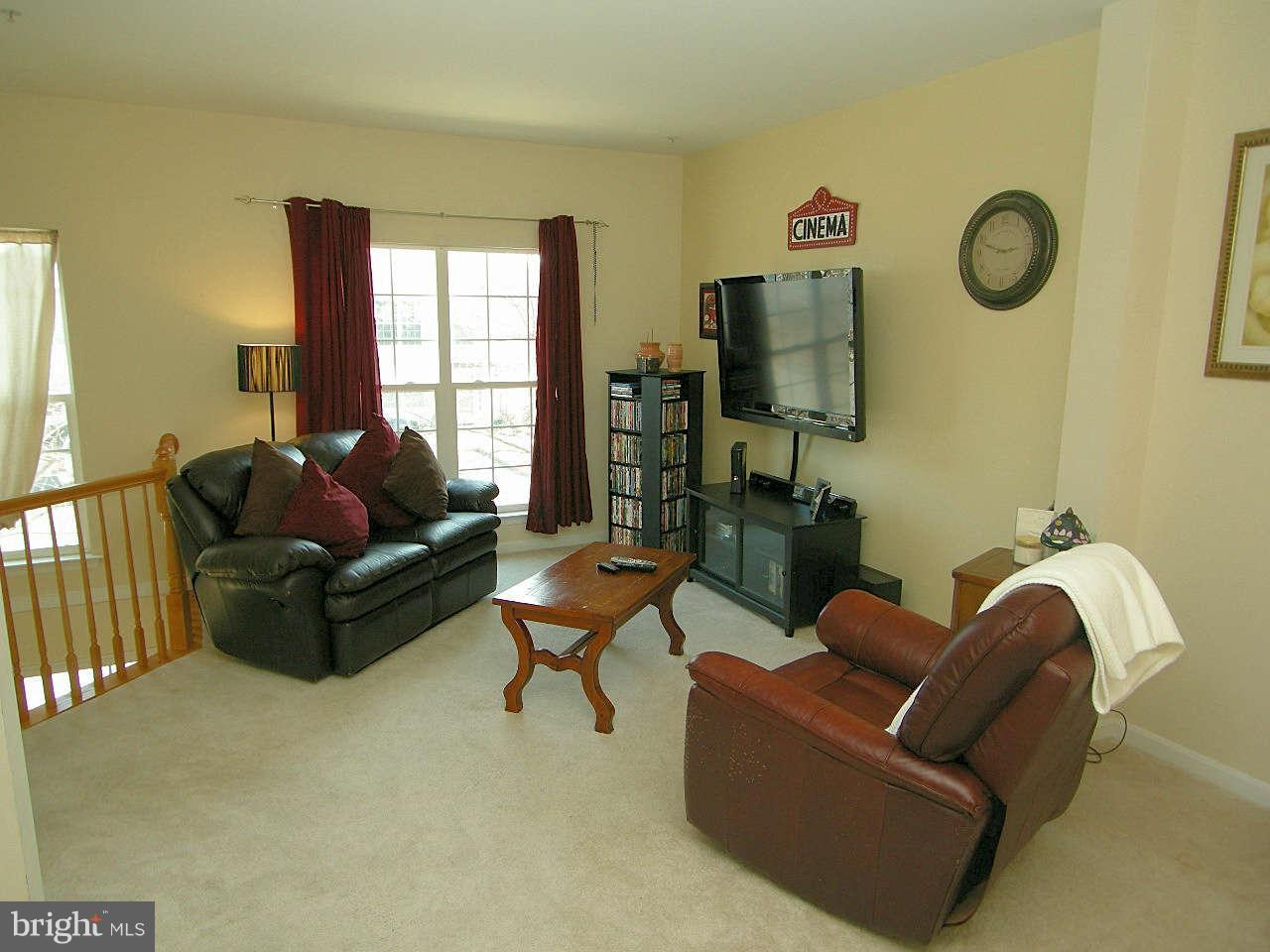 616 Glen Echo Road Frederick, MD 21703 - Photo 5 of 10 Interior (General)