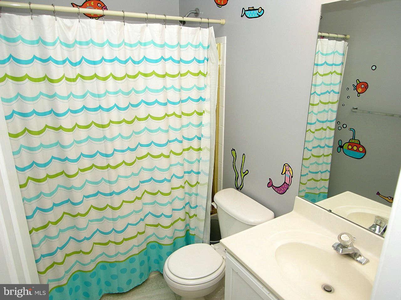 616 Glen Echo Road Frederick, MD 21703 - Photo 8 of 10 Bath