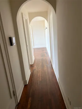 $1,800 | 30 Locust Hill Avenue, Unit 5E, Yonkers, NY 10701