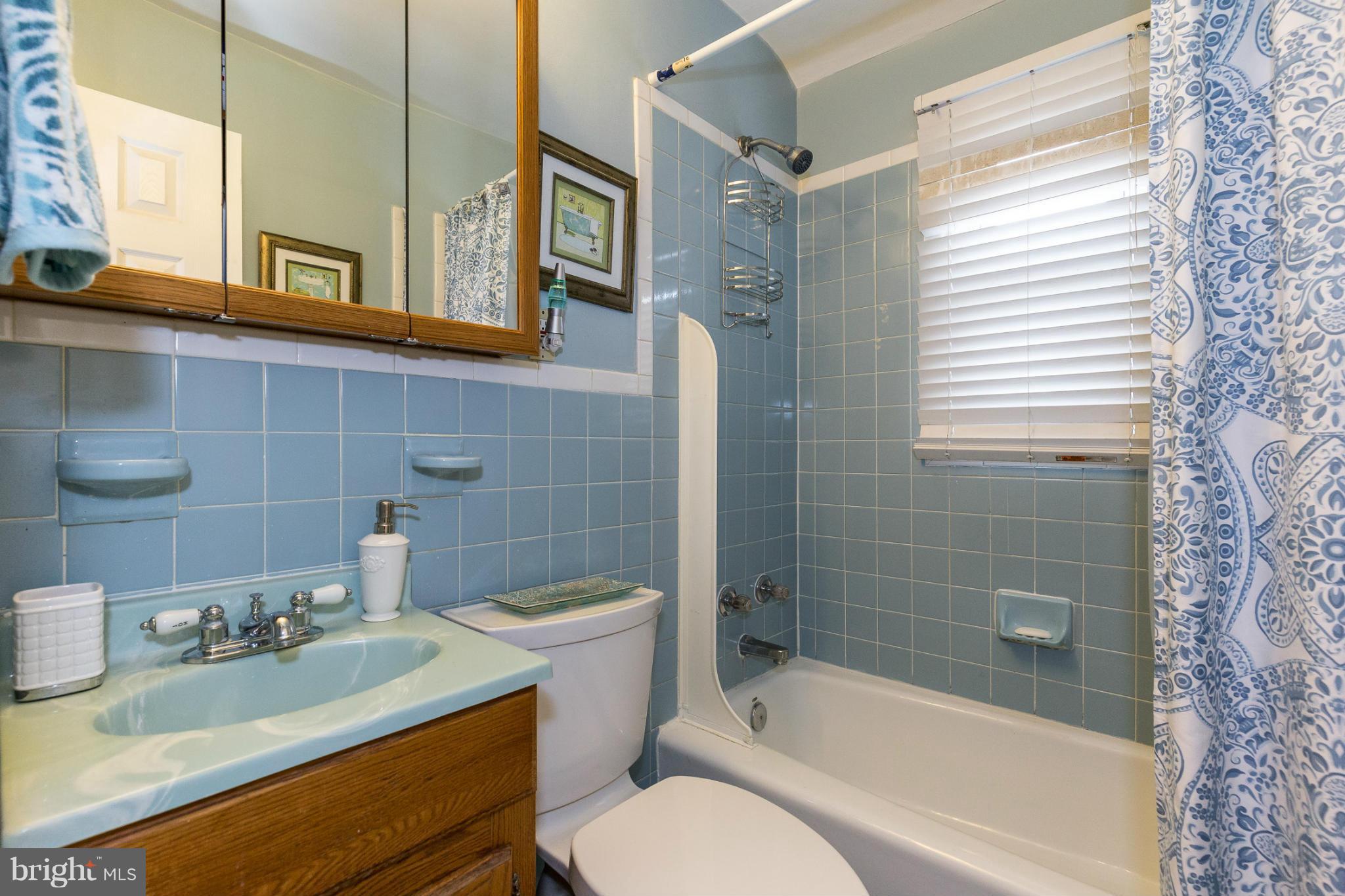 9000 Adelphi Road Adelphi, MD 20783 - Photo 9 of 30 Bath