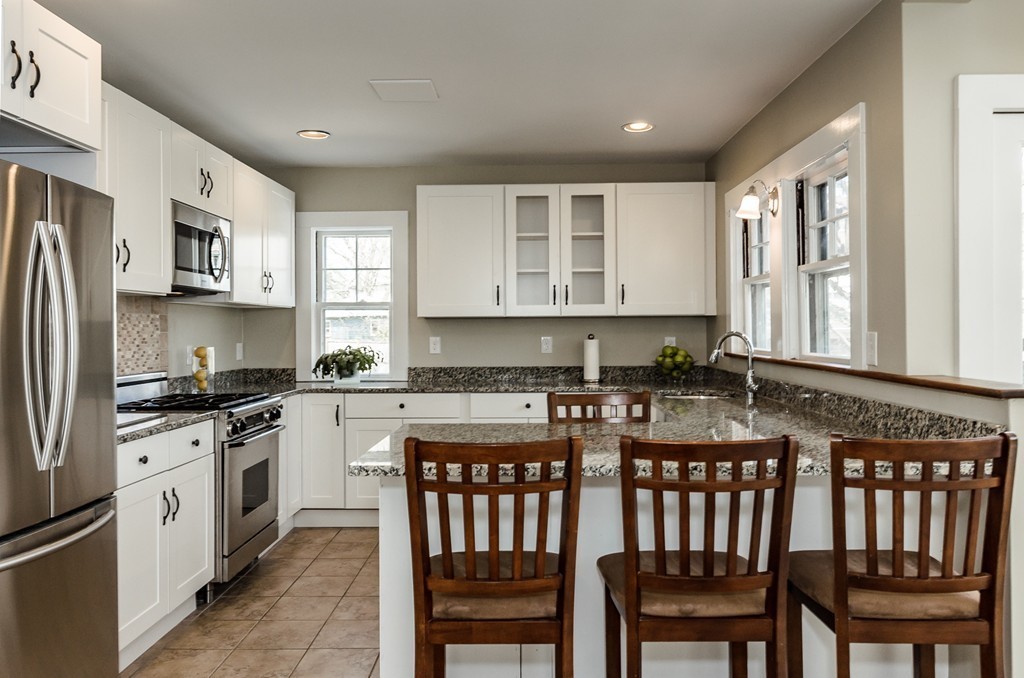 26 Preble Gardens Road Belmont, MA 02478 - Photo 11 of 30 Gallery Image 11