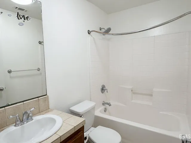 $425,000 | Undisclosed Address, Bakersfield, CA 93311