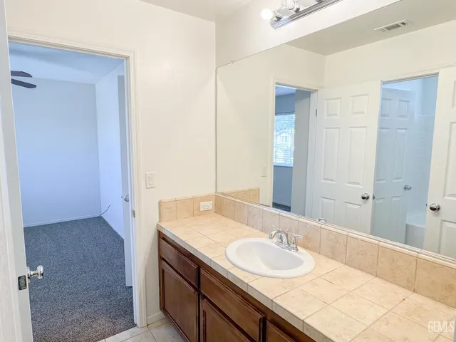 $425,000 | Undisclosed Address, Bakersfield, CA 93311