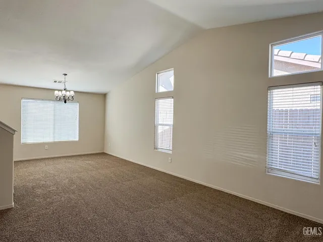 $425,000 | Undisclosed Address, Bakersfield, CA 93311