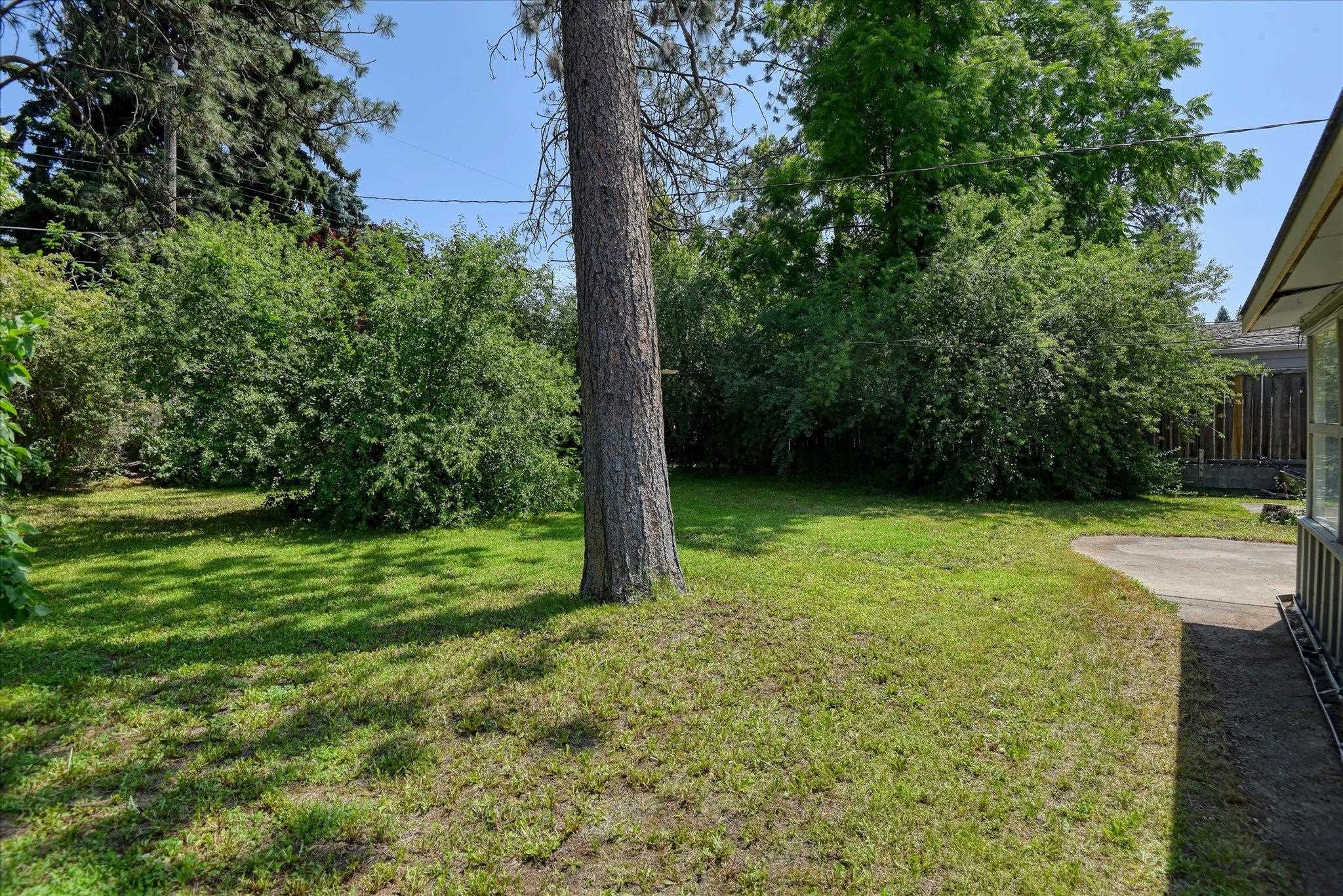 4223 South Hogan Street Spokane, WA 99203 - Photo 39 of 43