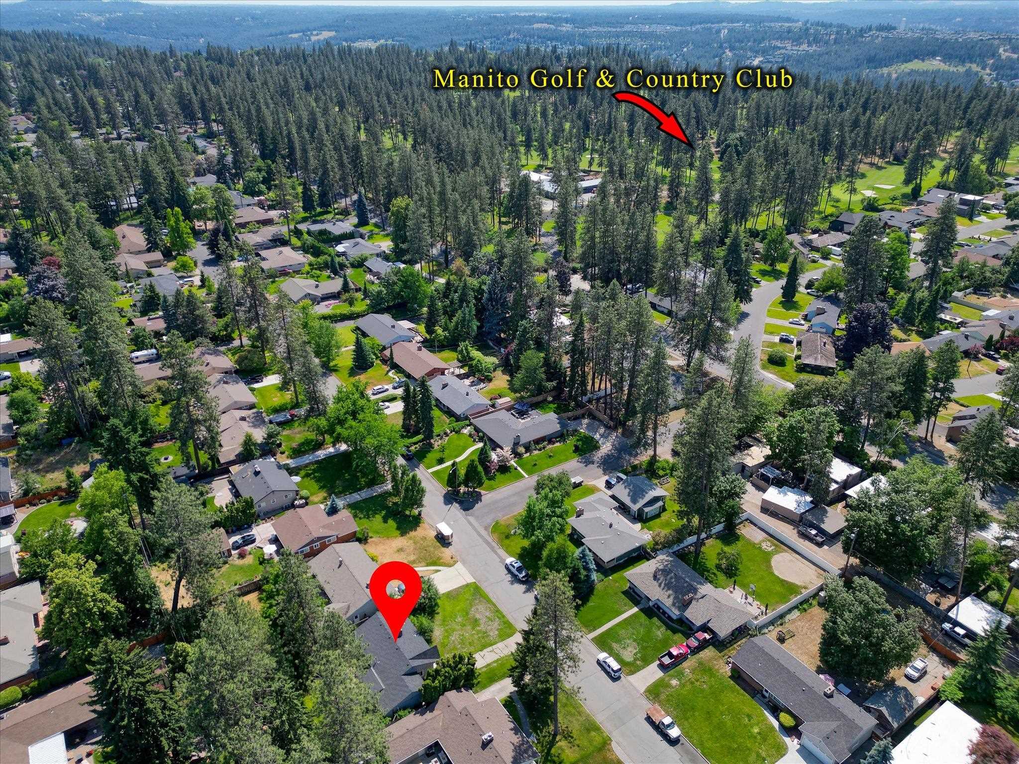 4223 South Hogan Street Spokane, WA 99203 - Photo 4 of 43