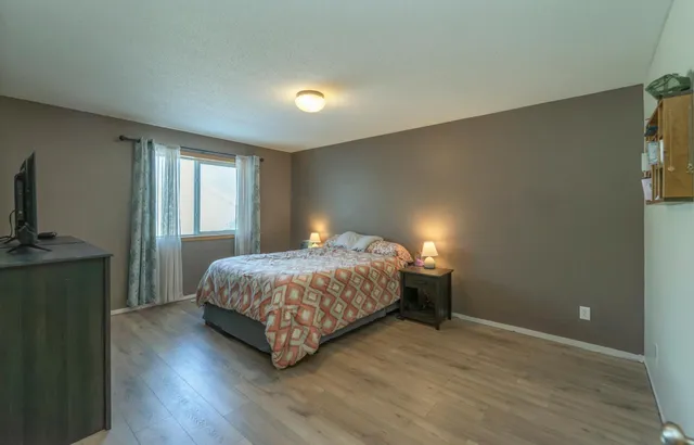 $285,000 | 146 Boulder Place, Randall, MN 56475