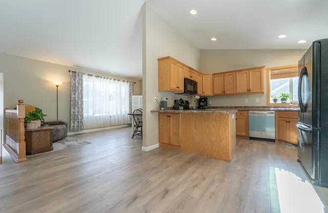 $285,000 | 146 Boulder Place, Randall, MN 56475