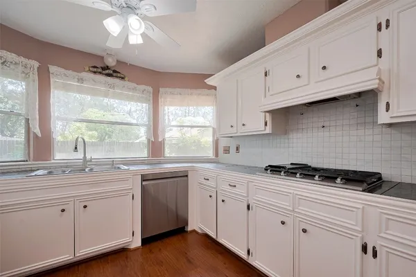 $2,300 | 1103 Cheyenne Meadows Drive, Katy, TX 77450