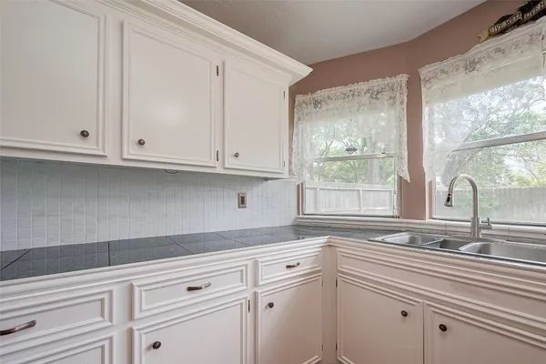 $2,300 | 1103 Cheyenne Meadows Drive, Katy, TX 77450