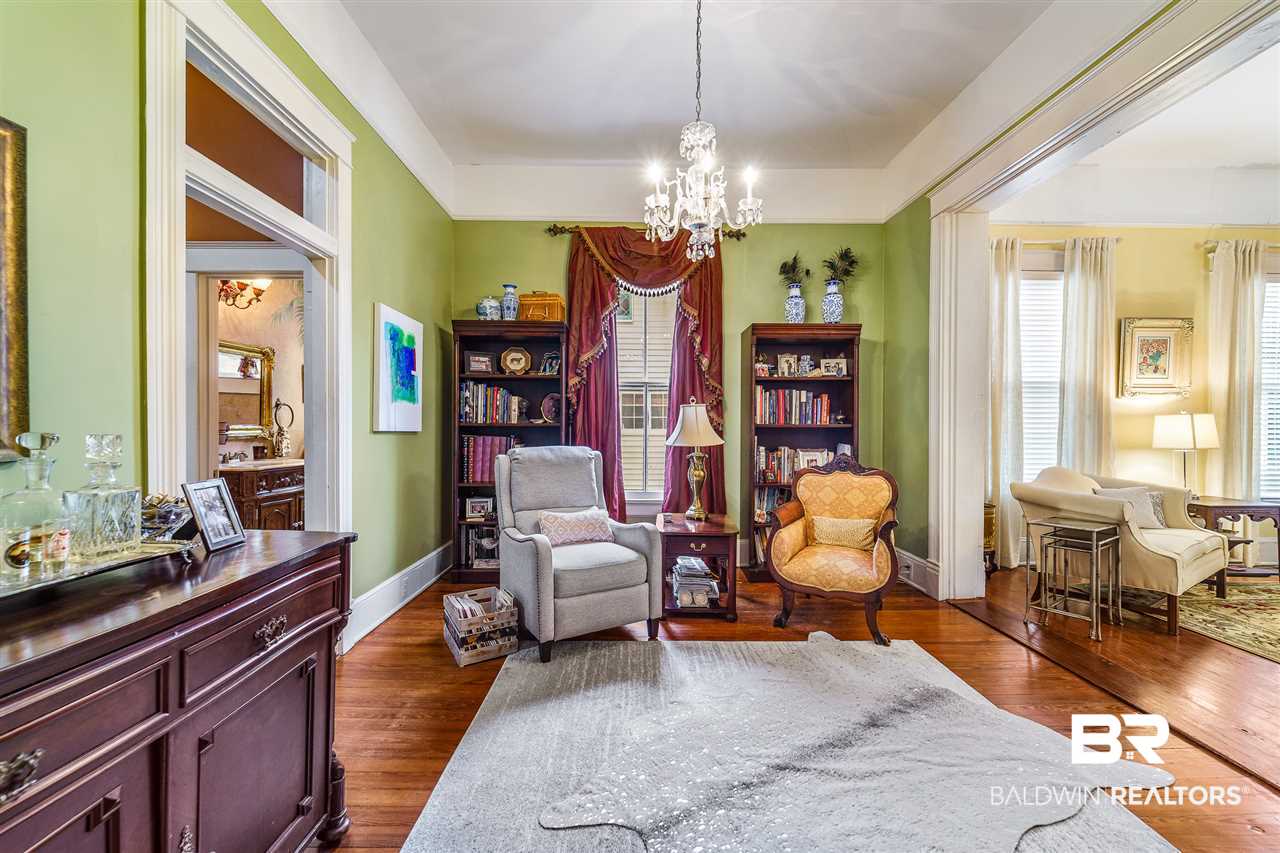 257 South Georgia Avenue Mobile, AL 36604 - Photo 9 of 30