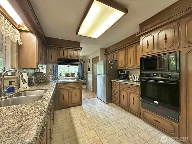 $419,000 | 121 Pleasant View Drive, Morton, WA 98356