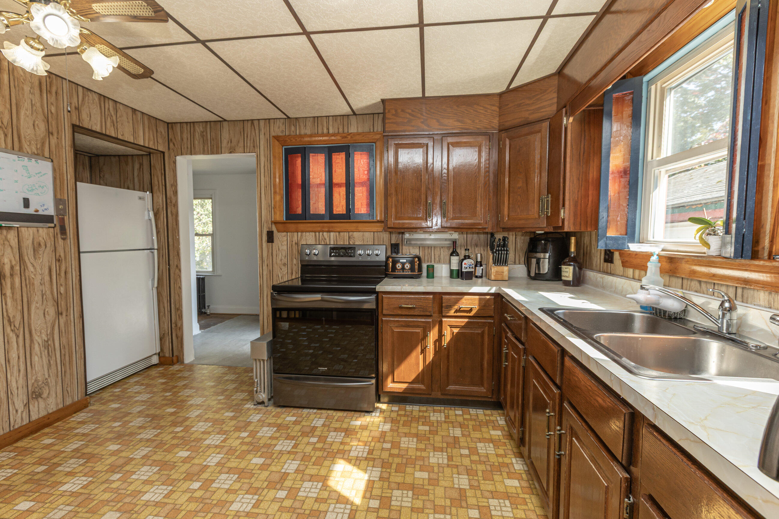 16 Rothay Avenue South Portland, ME 04106 - Photo 14 of 37 Main Floor-2088
