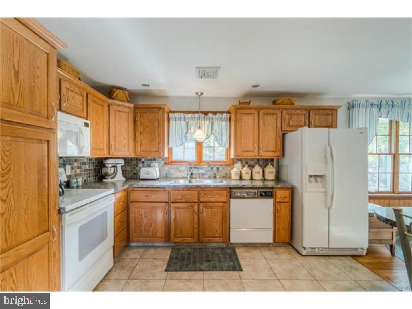 4520 Mill Road Emmaus, PA 18049 - Photo 10 of 25 Gallery Image 10