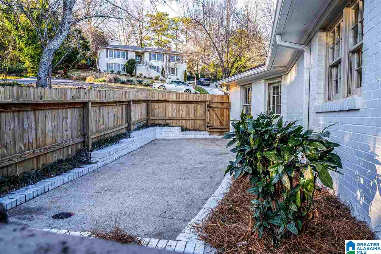 128 Peachtree Road Birmingham, AL 35213 - Photo 31 of 32