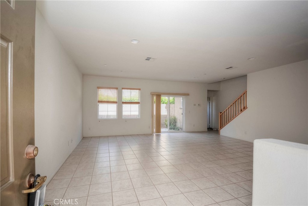 7353 Ellena W Rancho Cucamonga, CA 91730 - Photo 6 of 39