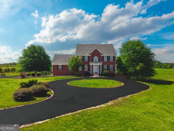 $995,000 | 724 Teamon Road, Griffin, GA 30223