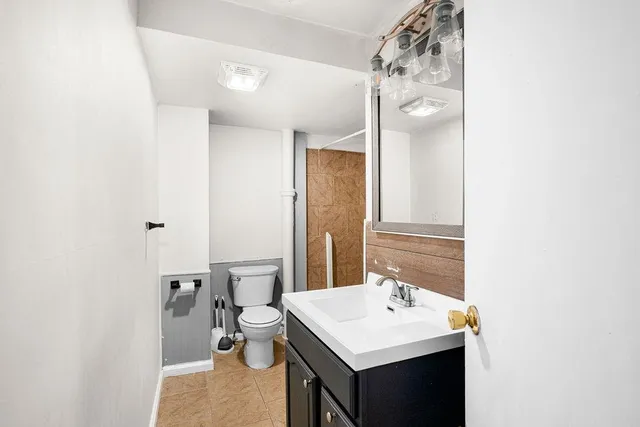 $200,000 | 605 Weeks Avenue, Superior, WI 54880