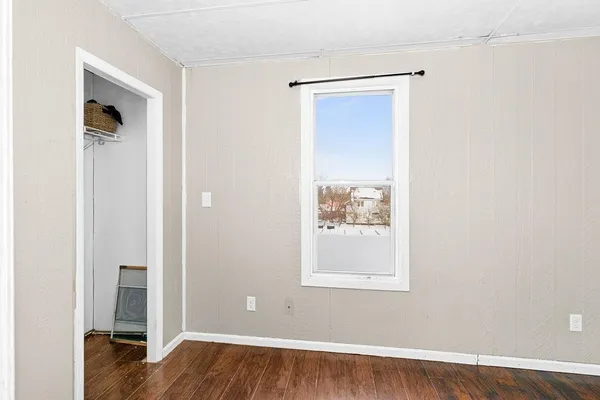 $184,900 | 605 Weeks Avenue, Superior, WI 54880