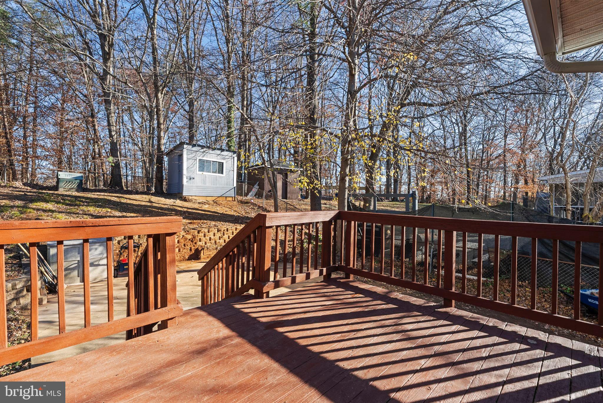 13421 Hillendale Drive Woodbridge, VA 22193 - Photo 13 of 28 a view of a roof deck