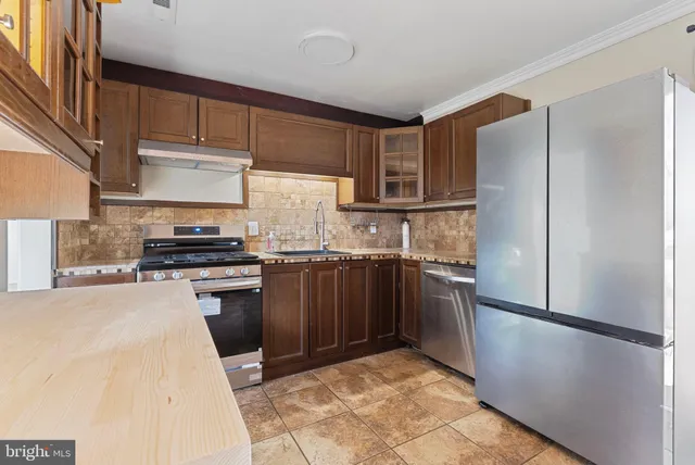 $498,000 | 13421 Hillendale Drive, Woodbridge, VA 22193