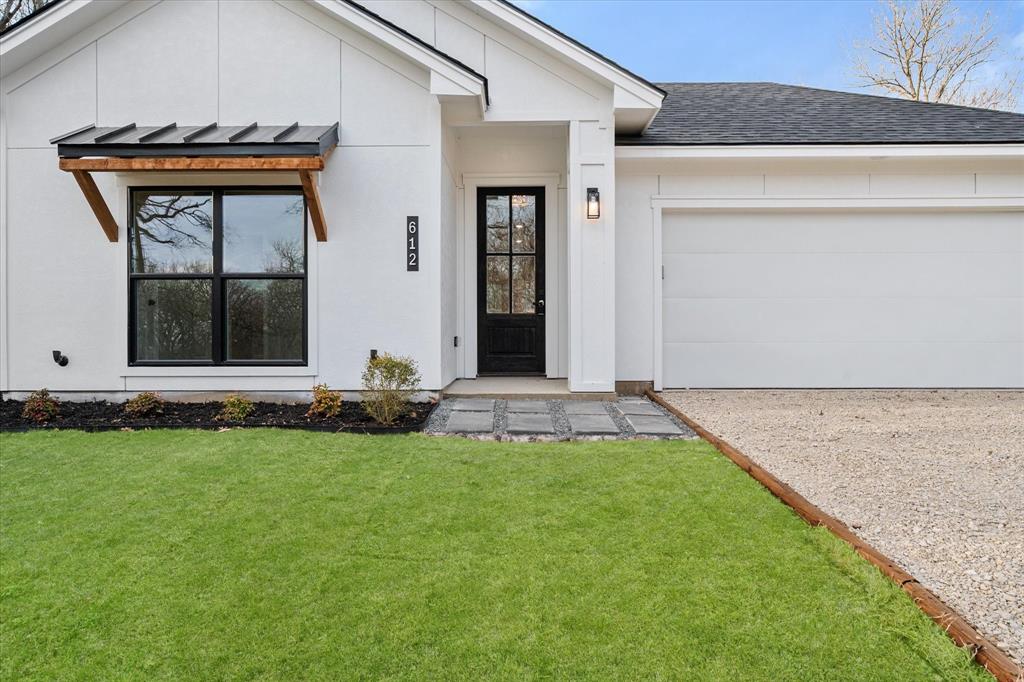 612 Southeast County Road Corsicana, TX 75109 - Photo 2 of 39