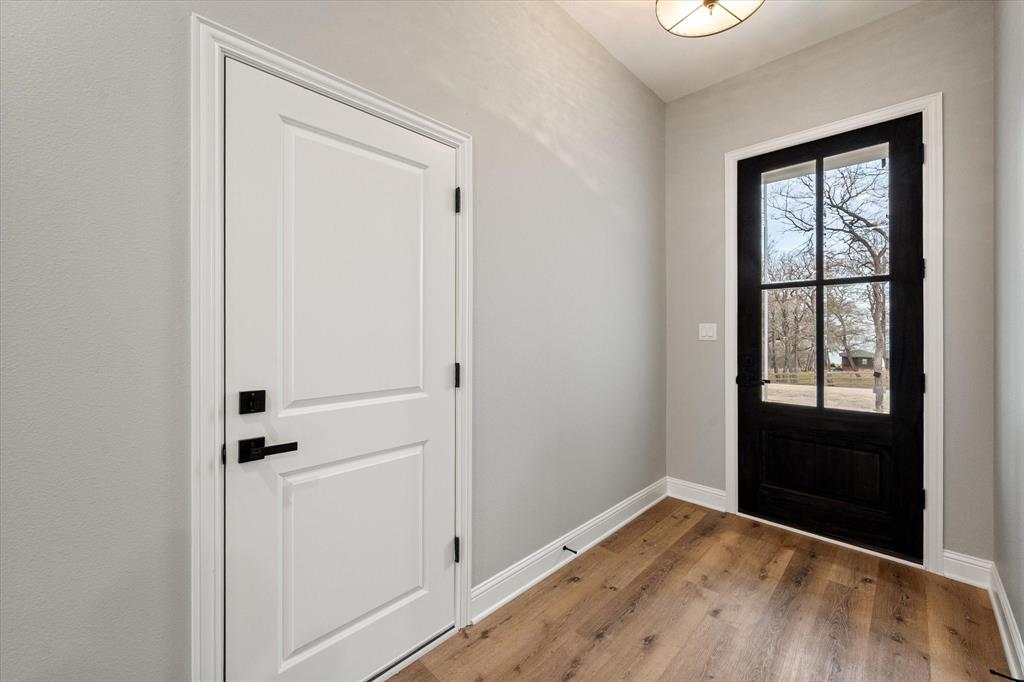 612 Southeast County Road Corsicana, TX 75109 - Photo 3 of 39