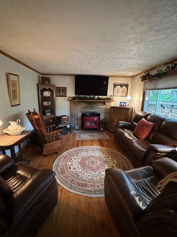 2434 South Burnett Road Springfield, OH 45505 - Photo 3 of 32