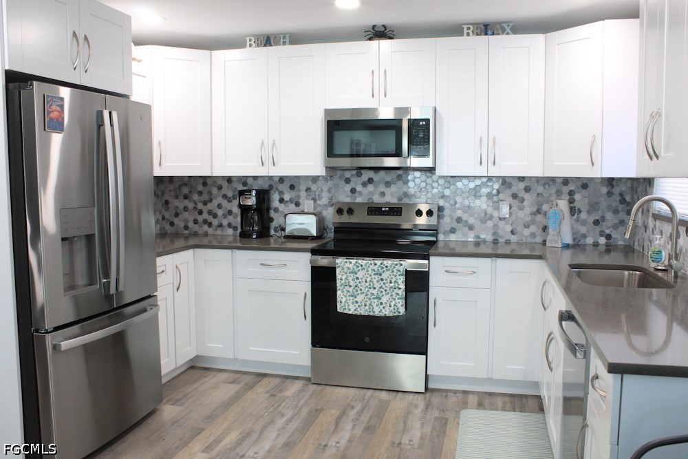 16881 Davis Road, Unit 712 Fort Myers, FL 33908 - Photo 8 of 21