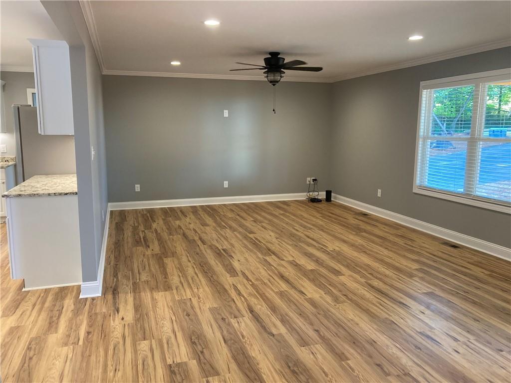 1068 Smyre Farm Road Newton, NC 28658 - Photo 2 of 11 Gallery Image 2