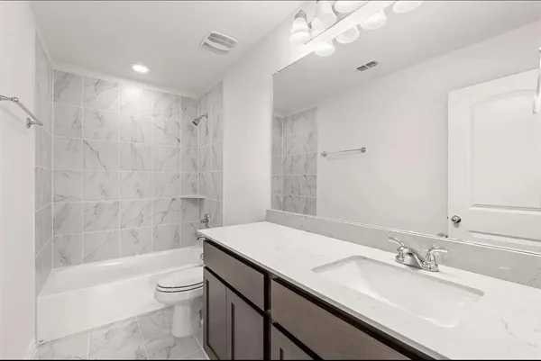 $2,800 | 3100 Leatherwood Lane, Royse City, TX 75189