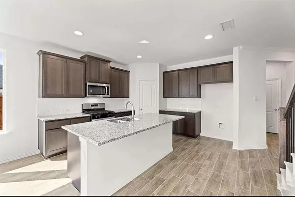 $2,800 | 3100 Leatherwood Lane, Royse City, TX 75189