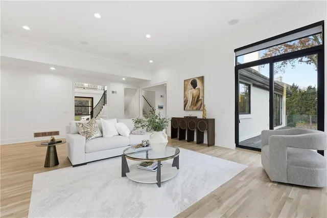 $3,250,000 | 2608 West 118th Street, Leawood, KS 66211