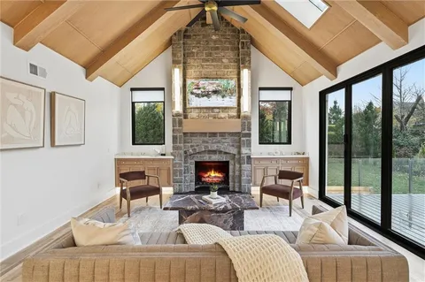 $3,250,000 | 2608 West 118th Street, Leawood, KS 66211