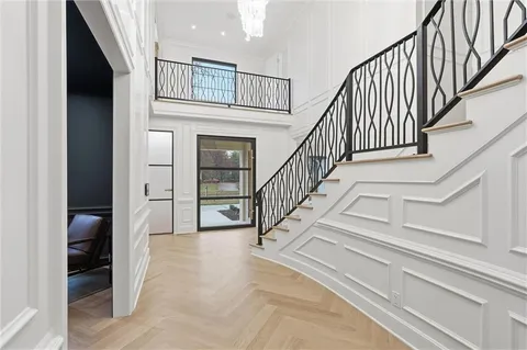 $3,250,000 | 2608 West 118th Street, Leawood, KS 66211