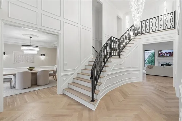 $3,250,000 | 2608 West 118th Street, Leawood, KS 66211