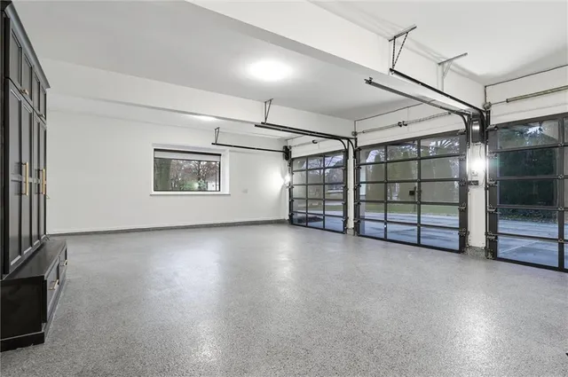 $3,250,000 | 2608 West 118th Street, Leawood, KS 66211