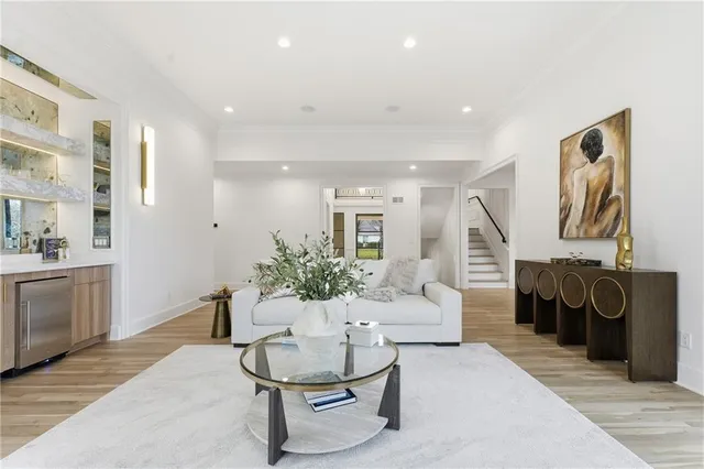 $3,250,000 | 2608 West 118th Street, Leawood, KS 66211