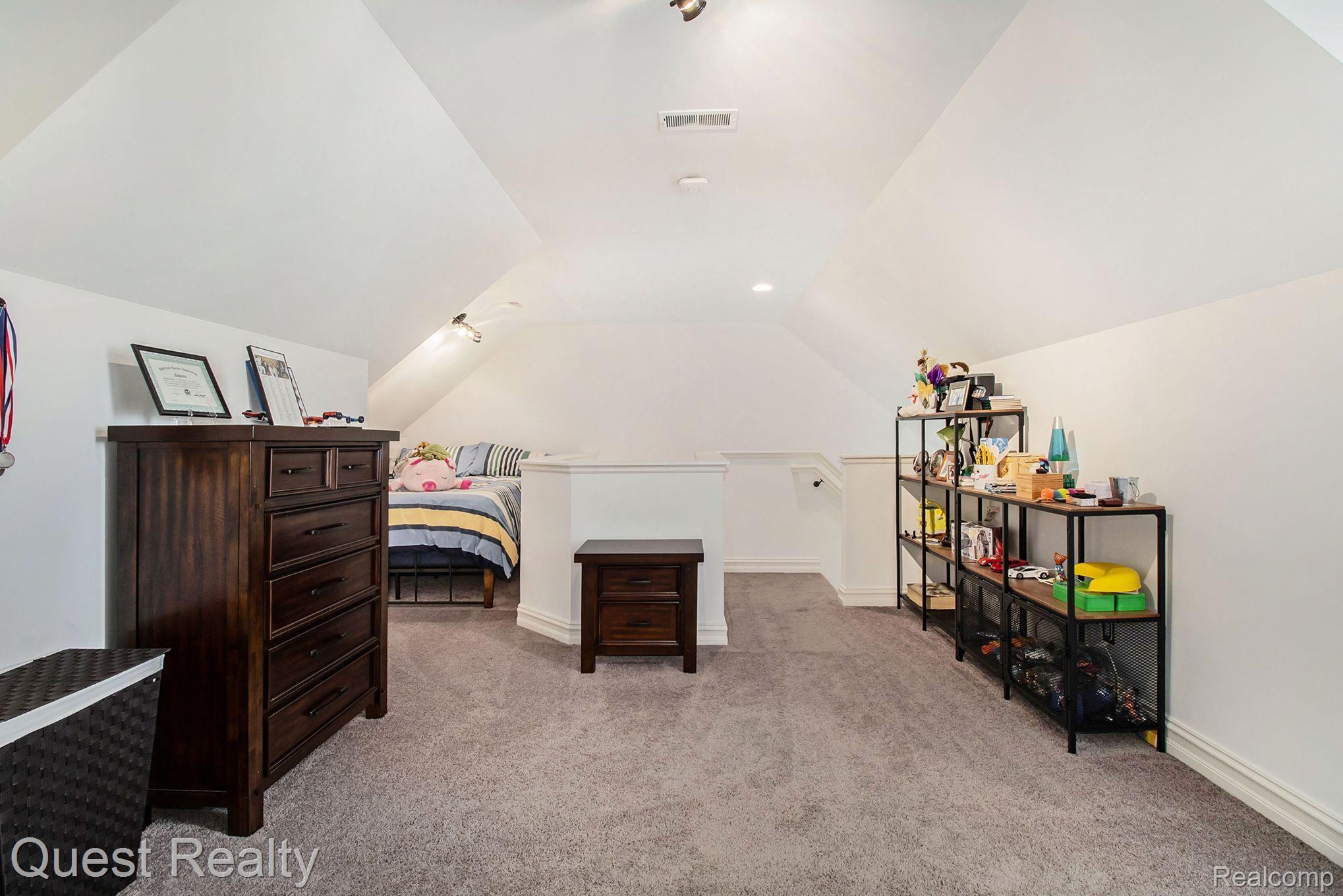 7525 Maple Ridge Drive Clarkston, MI 48346 - Photo 40 of 68 Gallery Image 40