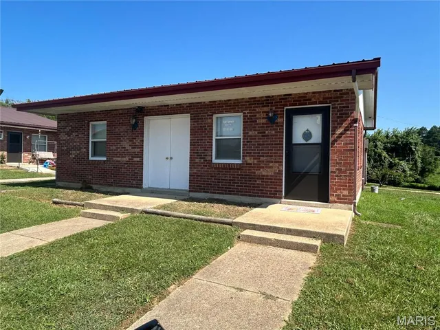 $725,000 | 135 Highway 72, Unit 1 20, Bunker, MO 63629