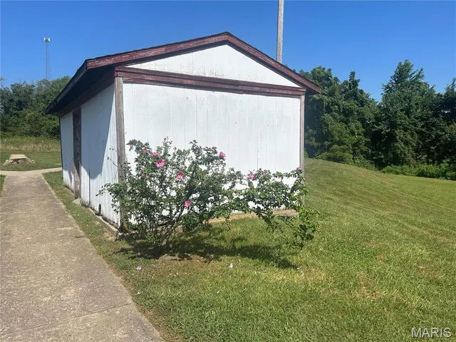 $725,000 | 135 Highway 72, Unit 1 20, Bunker, MO 63629