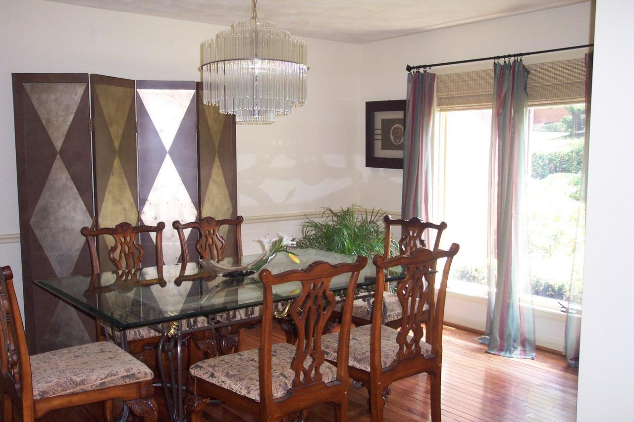 5930 2 Ford Road Roanoke, VA 24018 - Photo 5 of 15 DINING ROOM