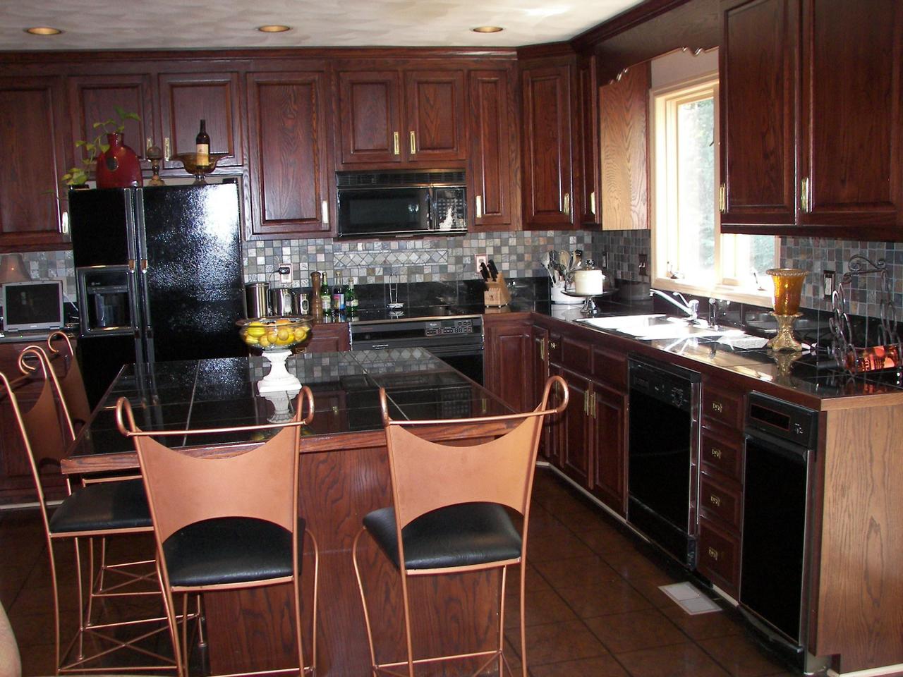 5930 2 Ford Road Roanoke, VA 24018 - Photo 6 of 15 KITCHEN VIEW