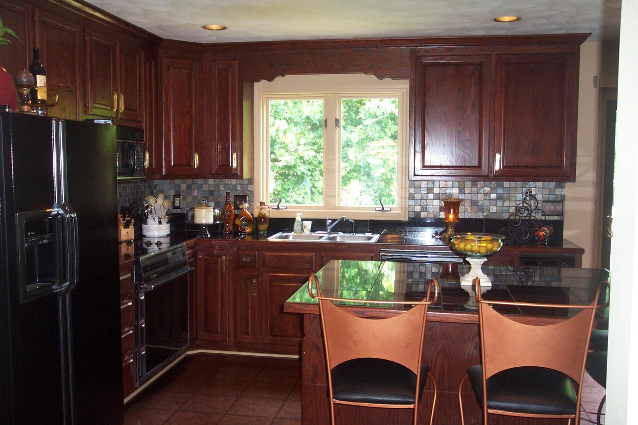5930 2 Ford Road Roanoke, VA 24018 - Photo 7 of 15 KITCHEN VIEW