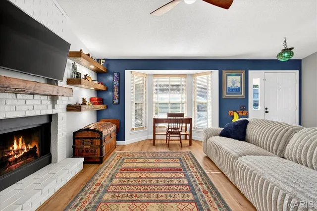 $349,500 | 1064 Apricot Drive, St. Charles, MO 63301